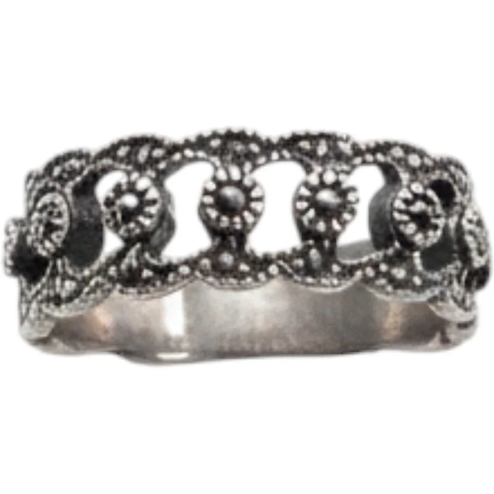 Vintage 925 Sterling Silver Marcasite Filigree Scalloped Band Ring Size 8.5